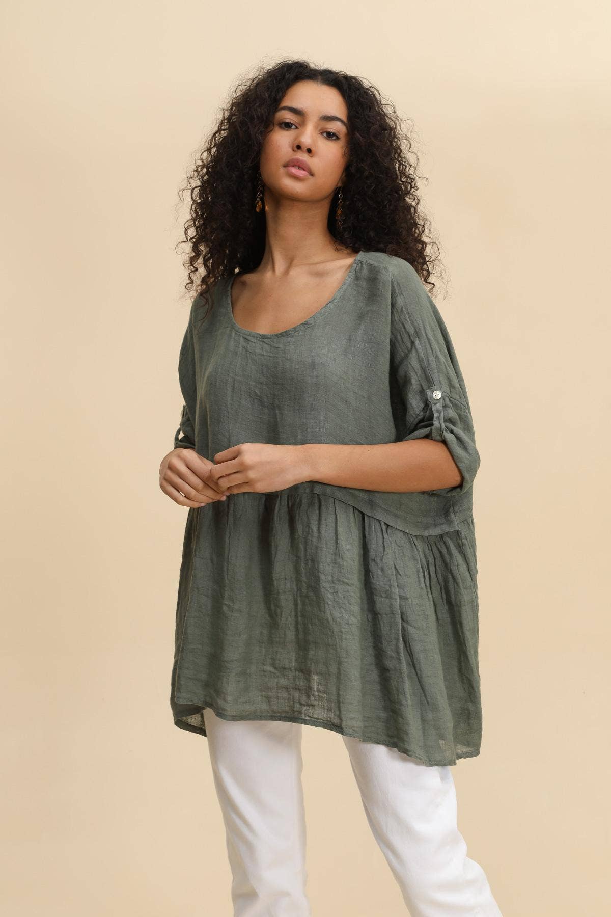 Short Sleeve Linen Tunic in Soot