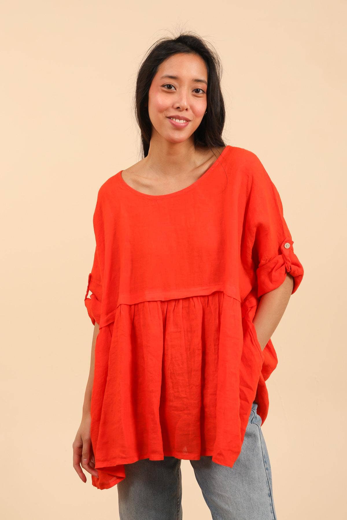 Short Sleeve Linen Tunic in Soot