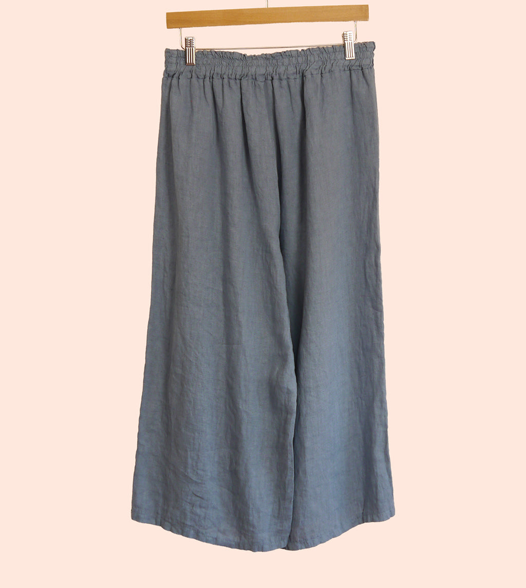 Capri Trouser in Forget-Me-Not