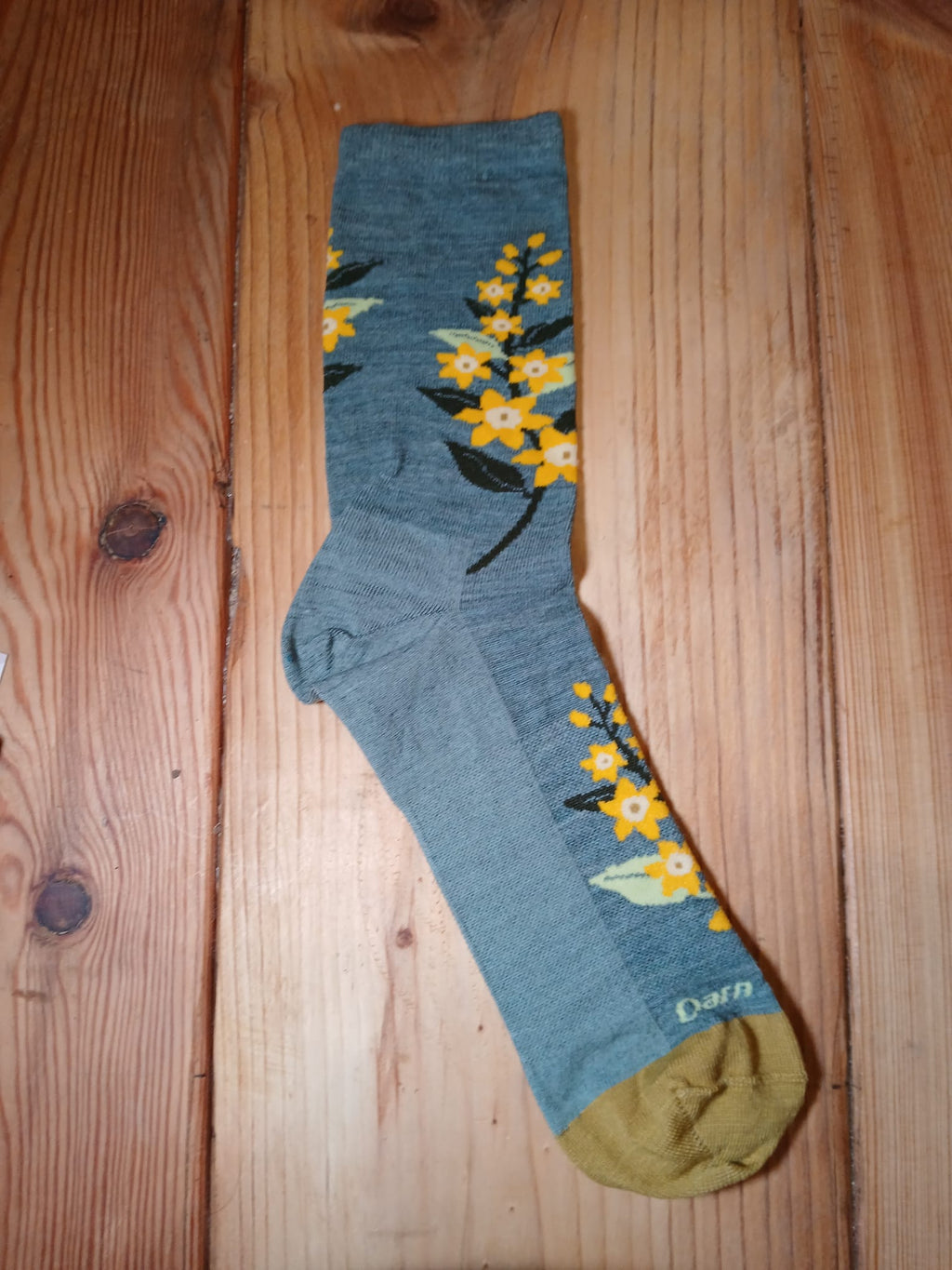 Darn Tough Lightweight Crew Blossom Seafoam Socks Womens