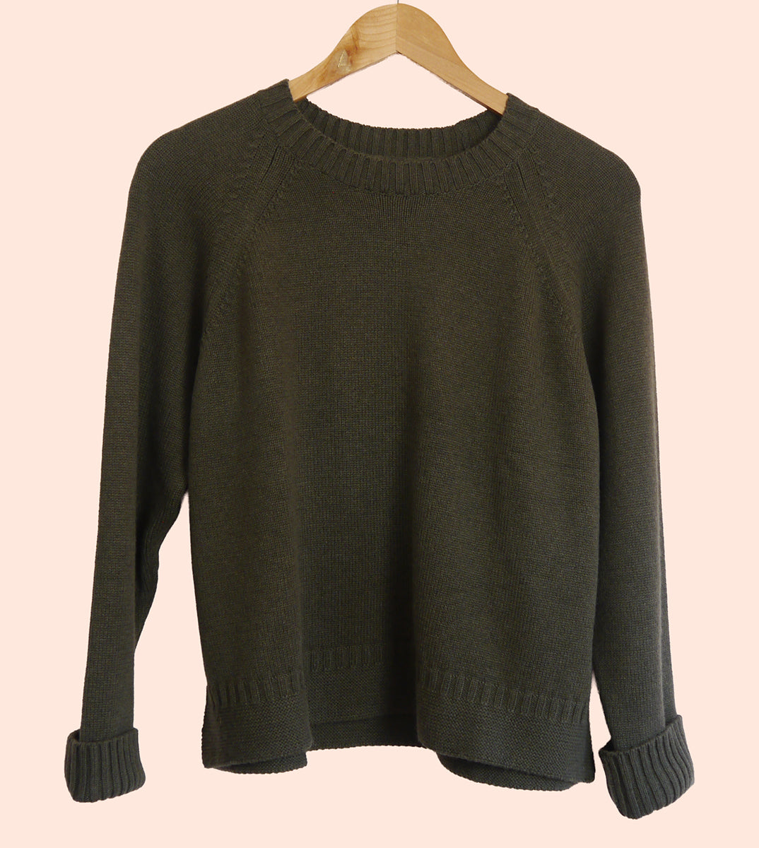 Lambswool/Cashmere Boxy Crew Neck Jumper in Fir Green
