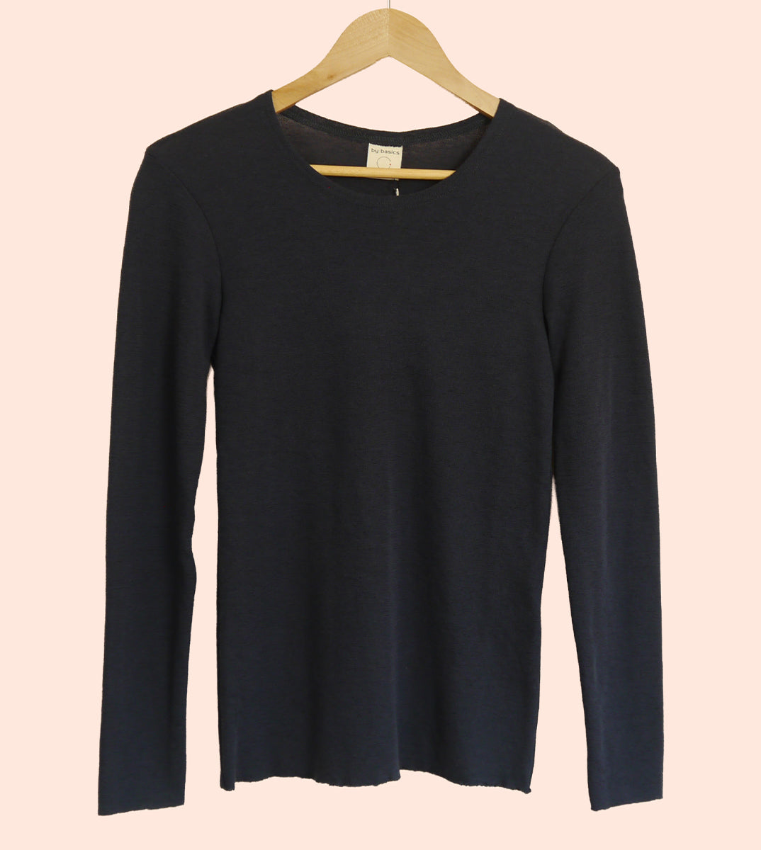 Long Sleeve Merino Wool Top in Charcoal