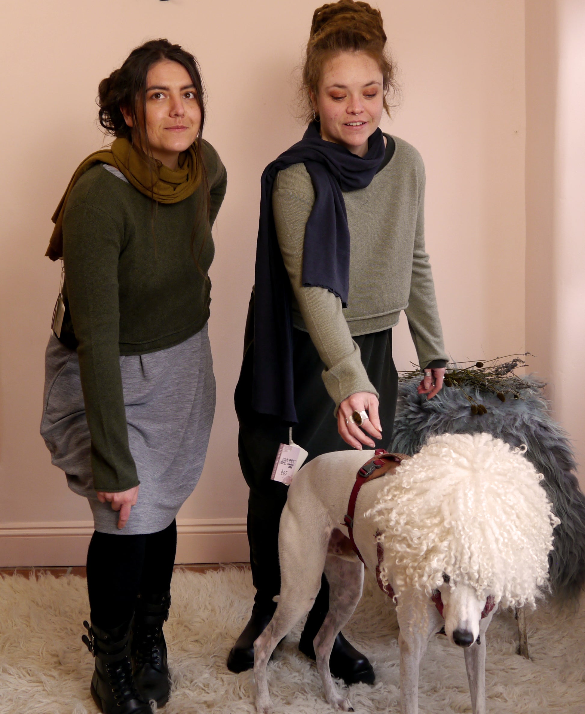 Lambswool/Cashmere Cropped Layered Jumper in Clay Green