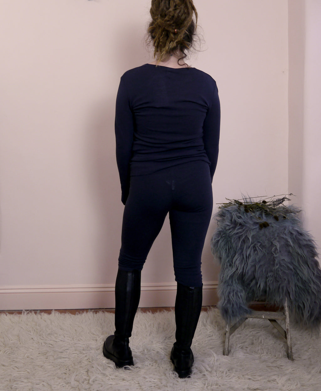 Long Sleeve Merino Wool Top in Charcoal