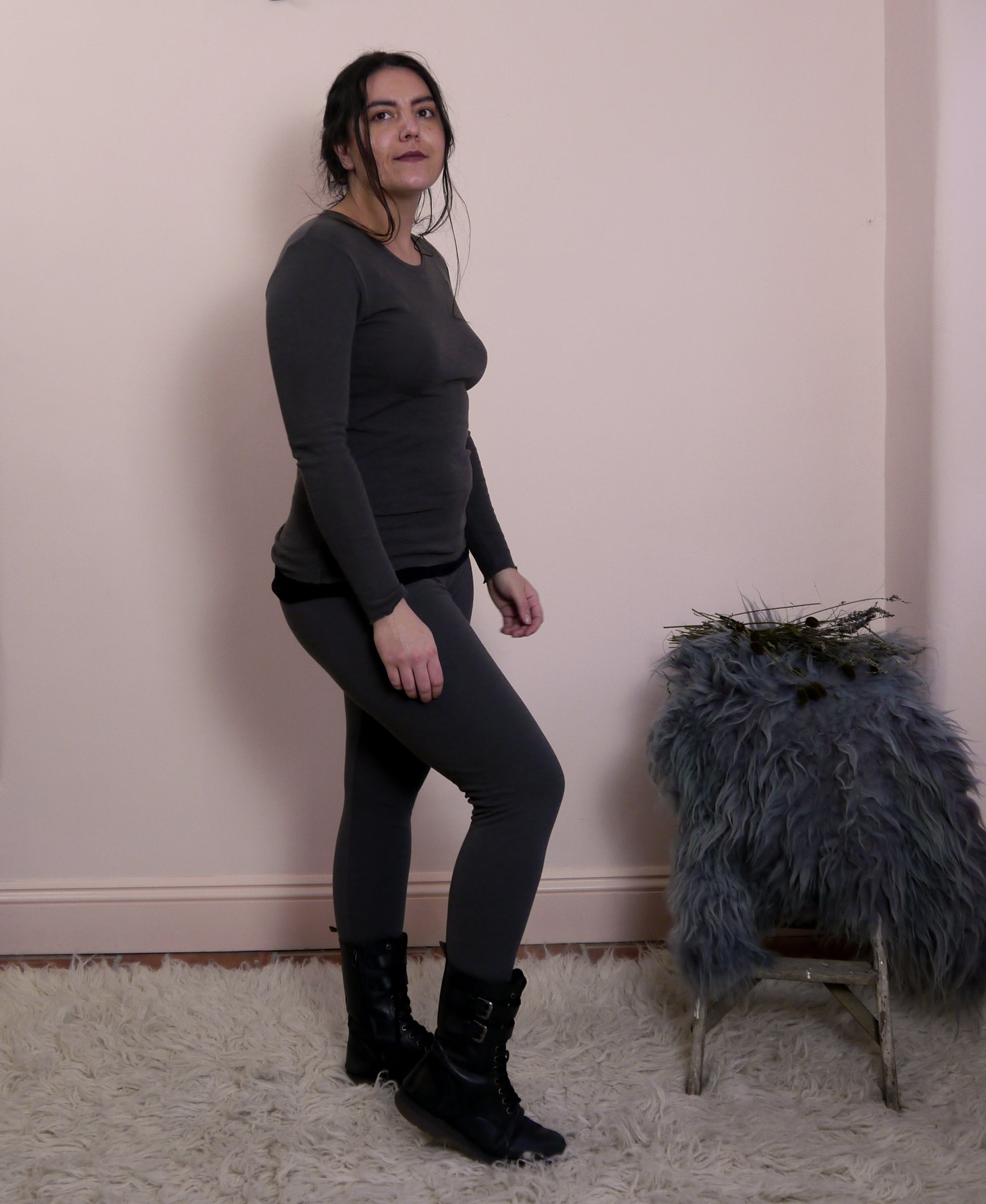 Long Sleeve Merino Wool Top in Black coffee