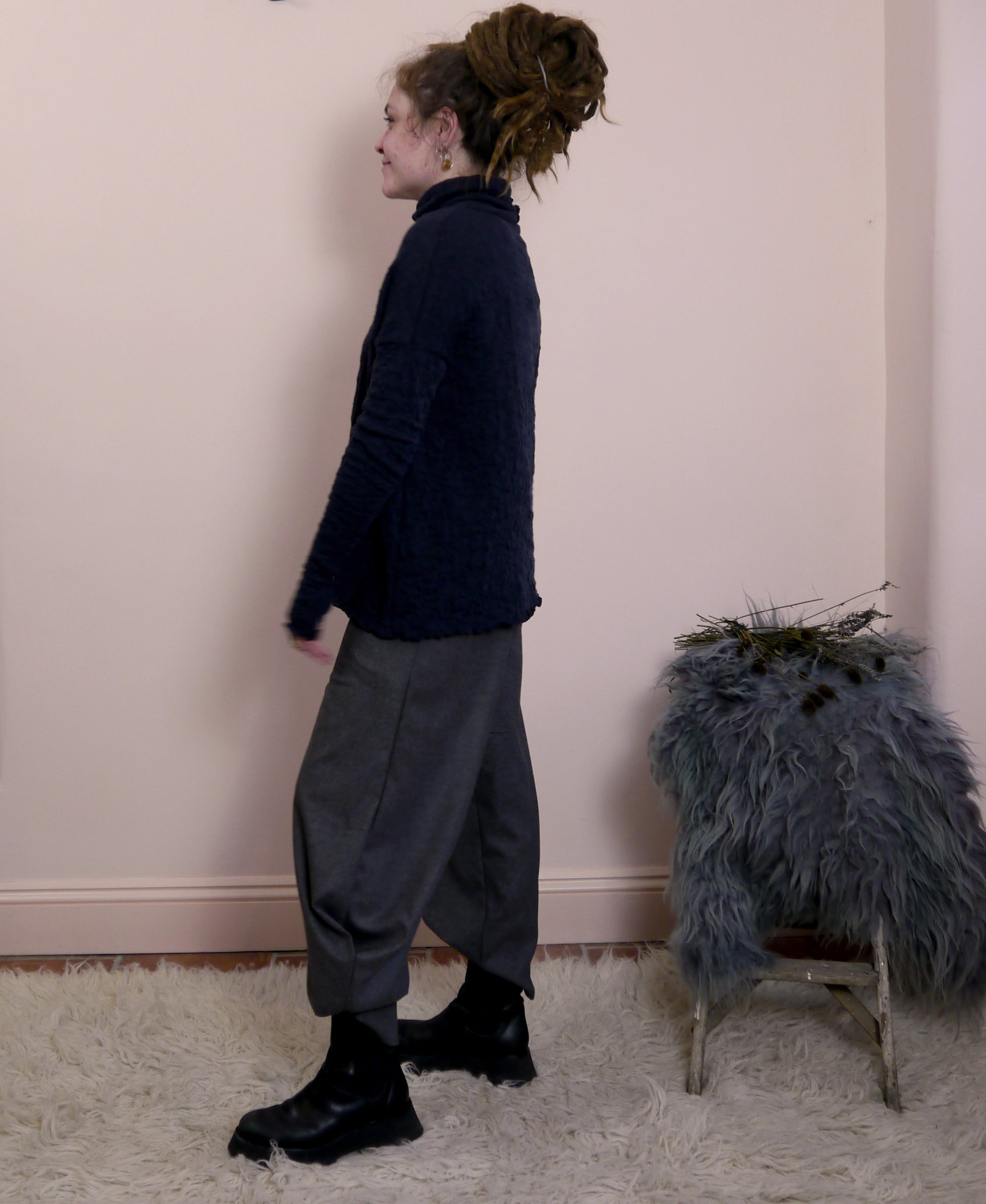 Merino Wool Textured Turtle Neck Jumper in Midnight