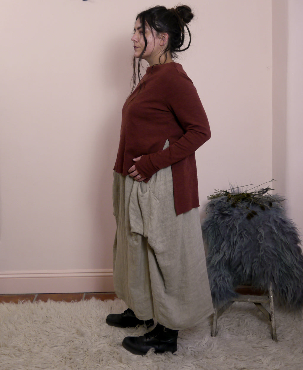 Merino Wool Jumper with High Neck and Side Splits in Rosewood