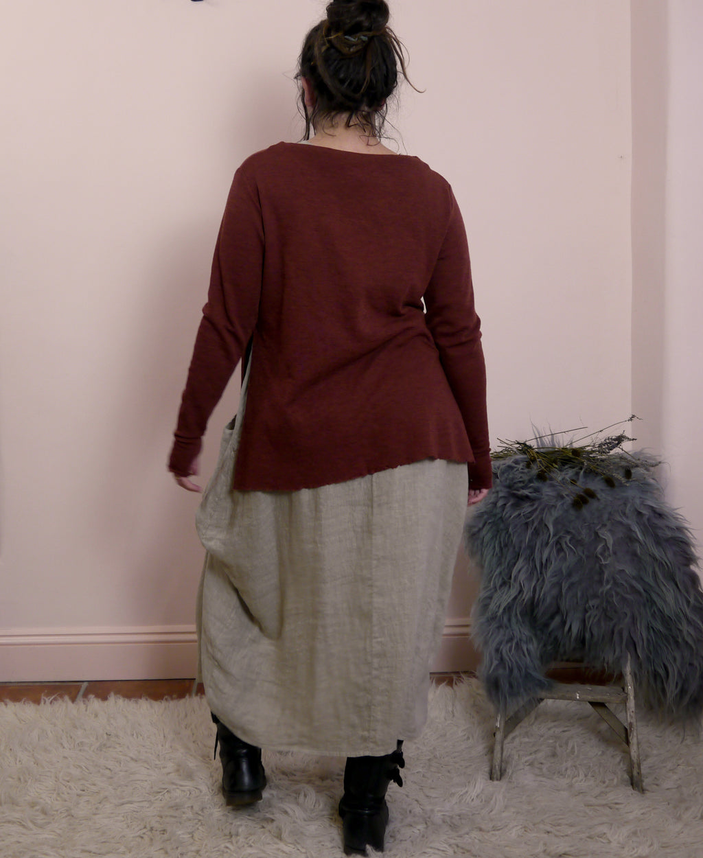 Merino Wool Jumper with High Neck and Side Splits in Rosewood