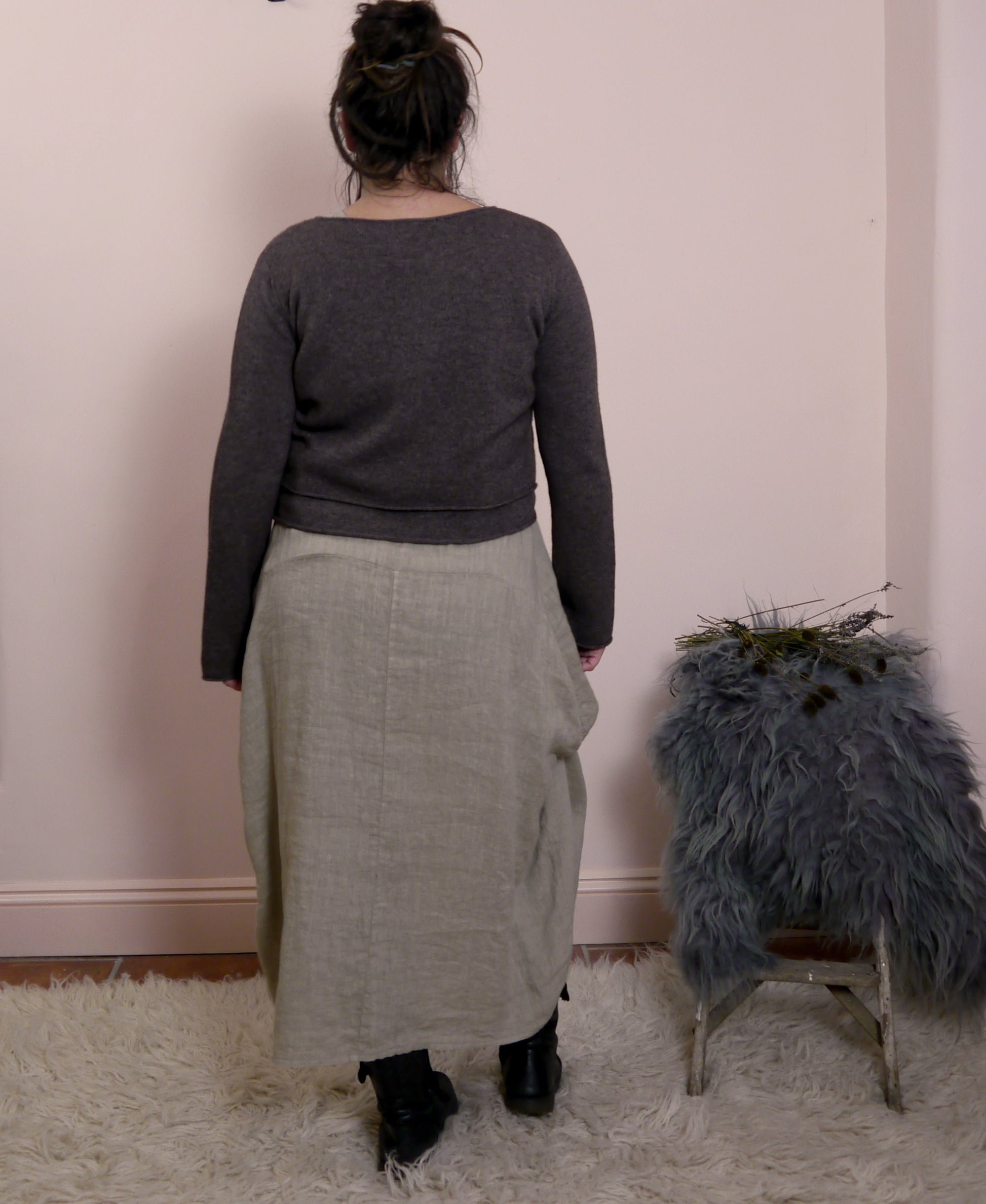 Lambswool/Cashmere Cropped Layered Jumper in Otter