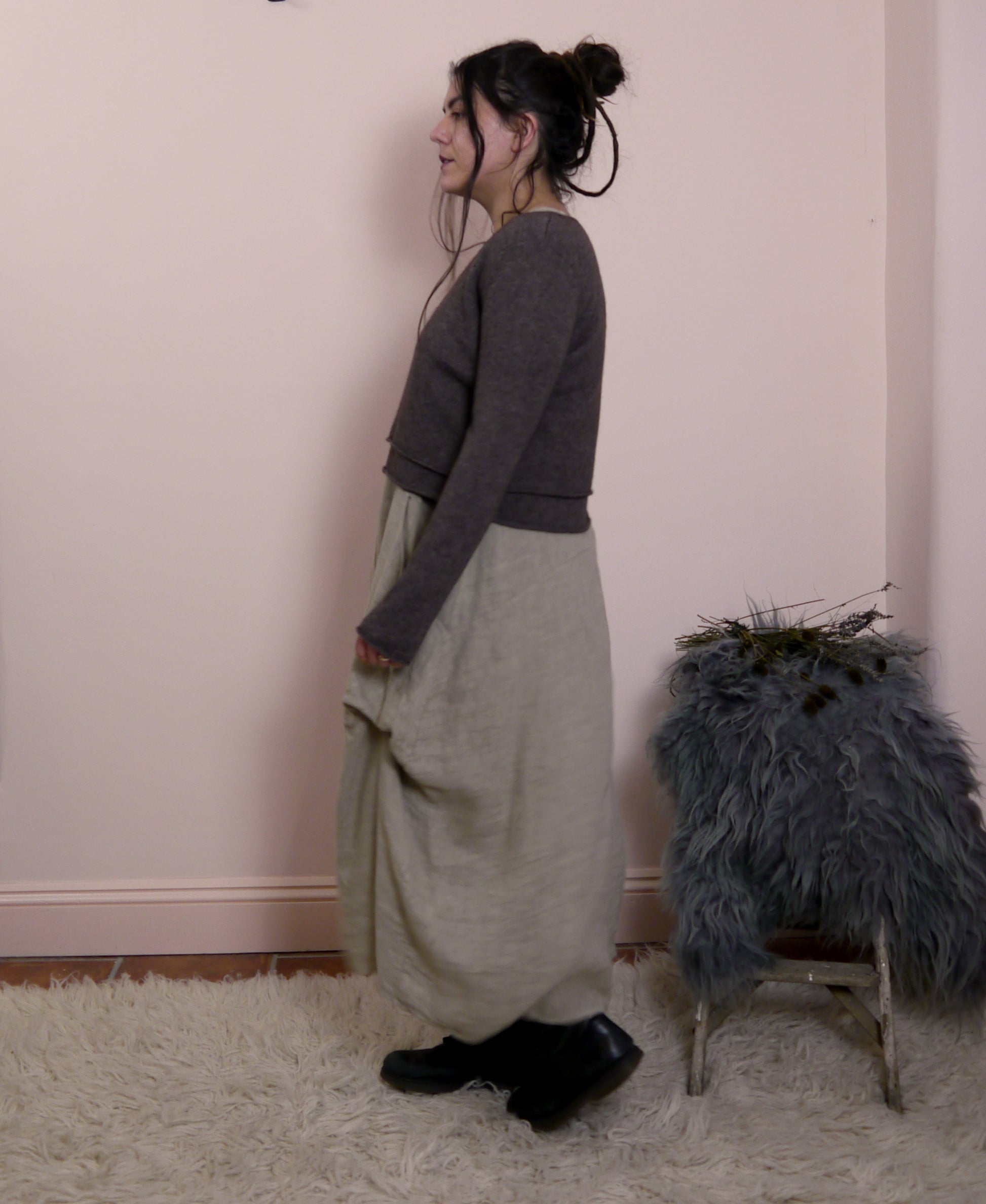 Lambswool/Cashmere Cropped Layered Jumper in Otter