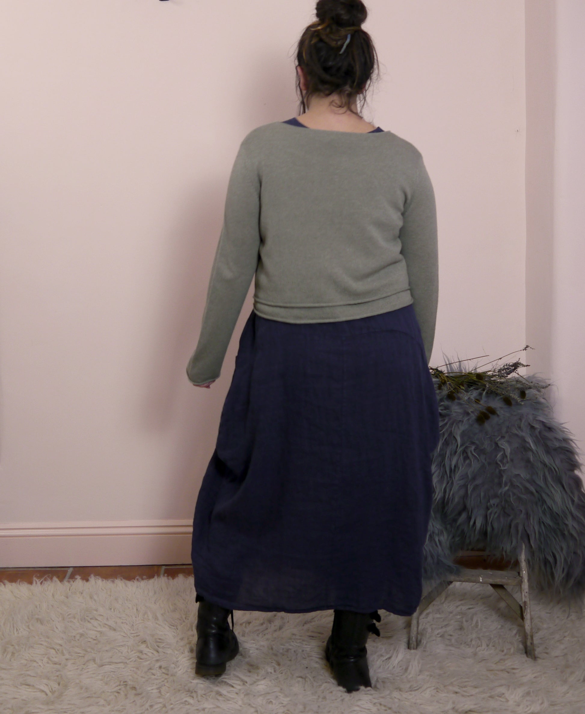 Lambswool/Cashmere Cropped Layered Jumper in Clay Green