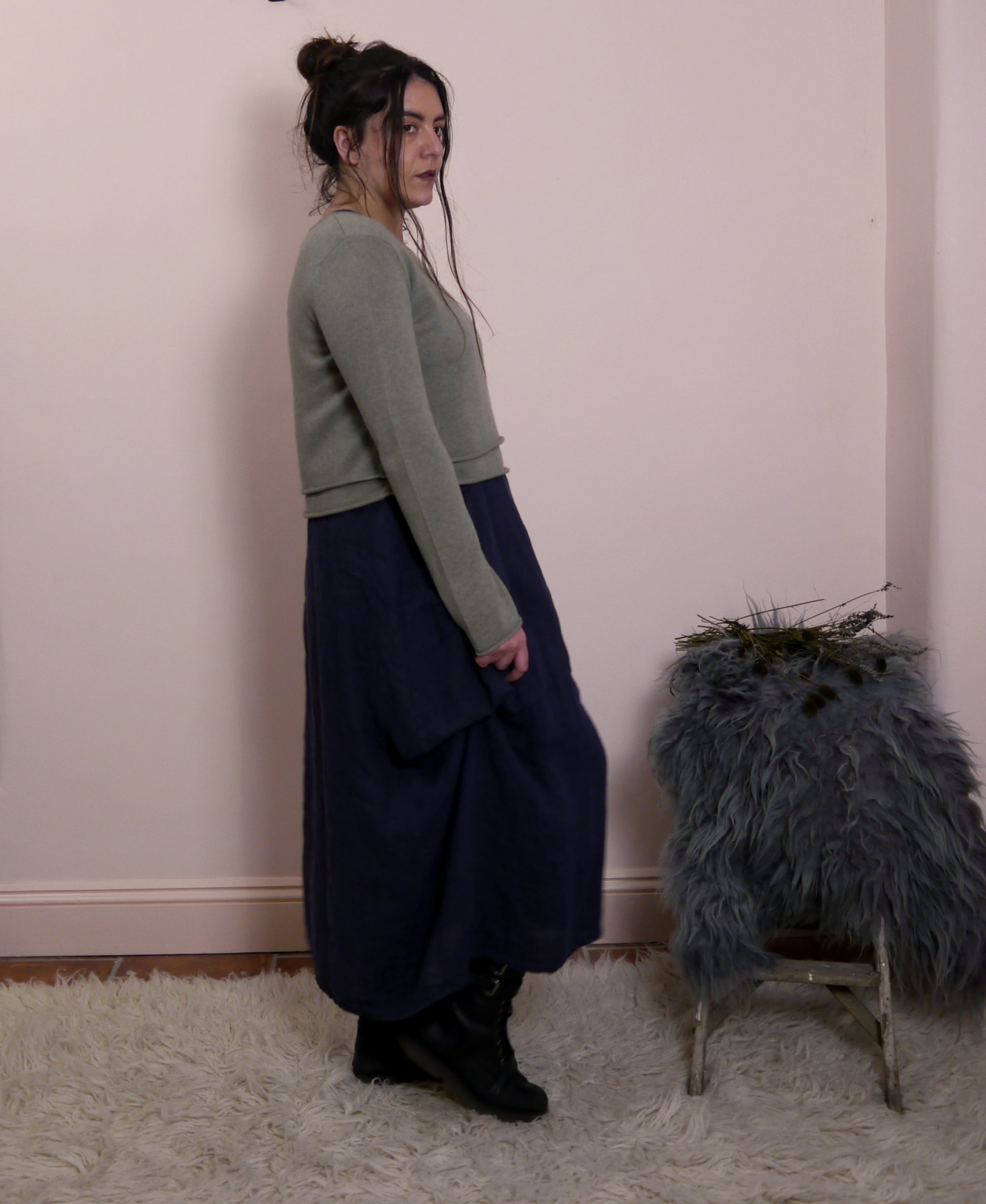 Lambswool/Cashmere Cropped Layered Jumper in Clay Green