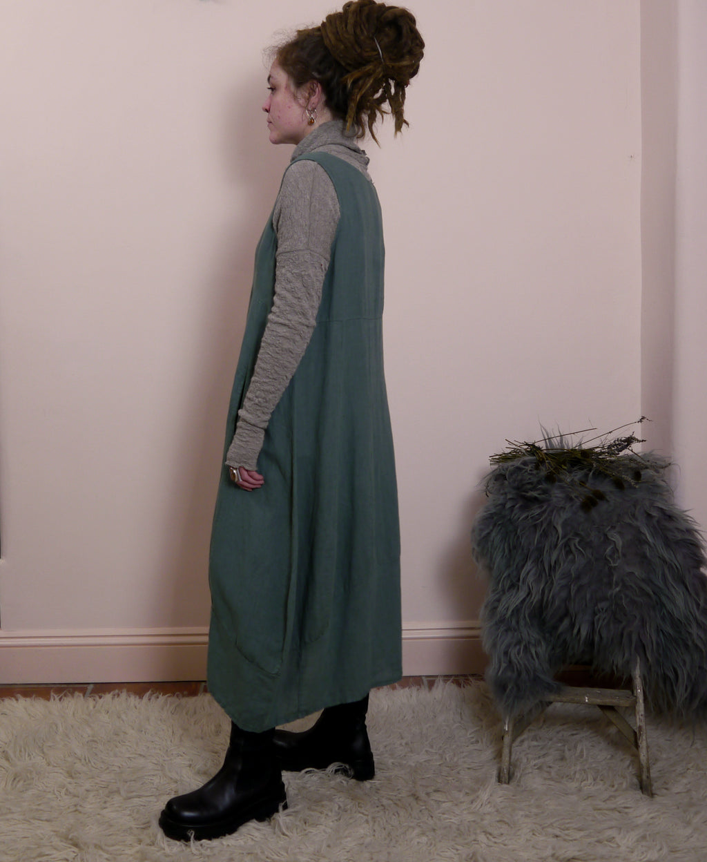 Sleeveless Linen Midi Dress in Forest