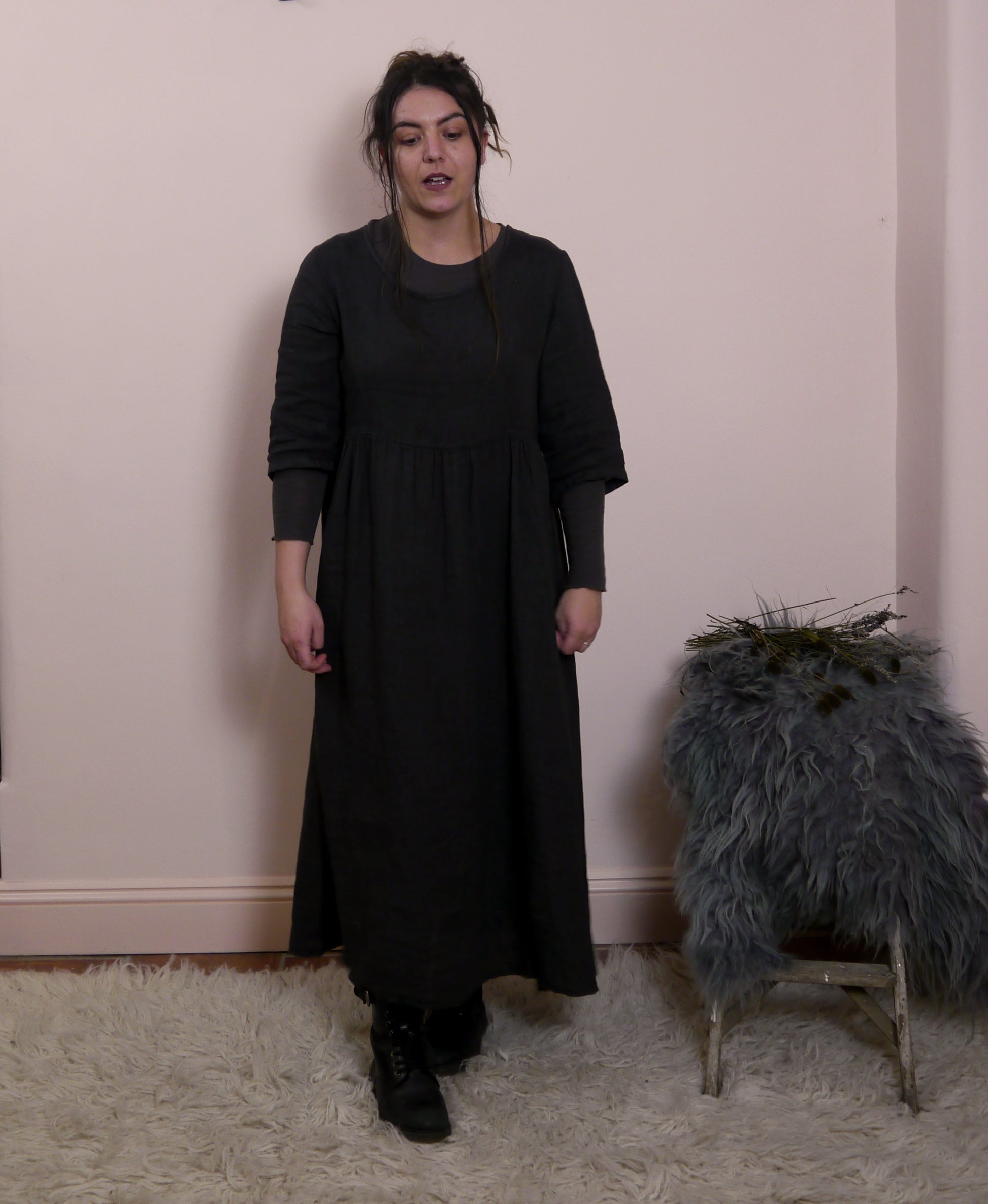 Linen Maxi 3/4 Sleeve Round Neck Dress in Soot