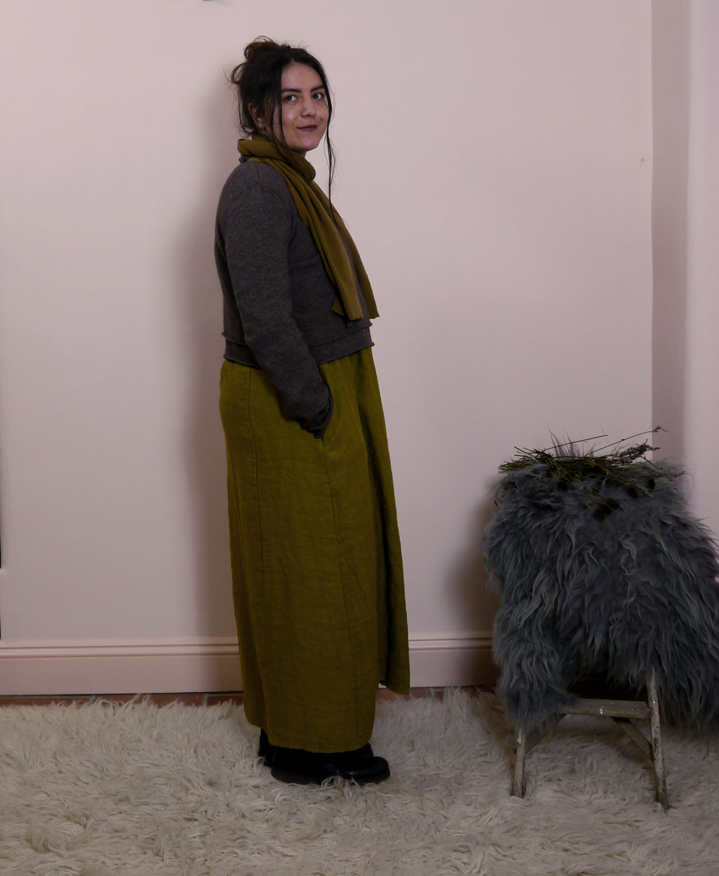 V Neck Midi Maxi Linen dress in Moss