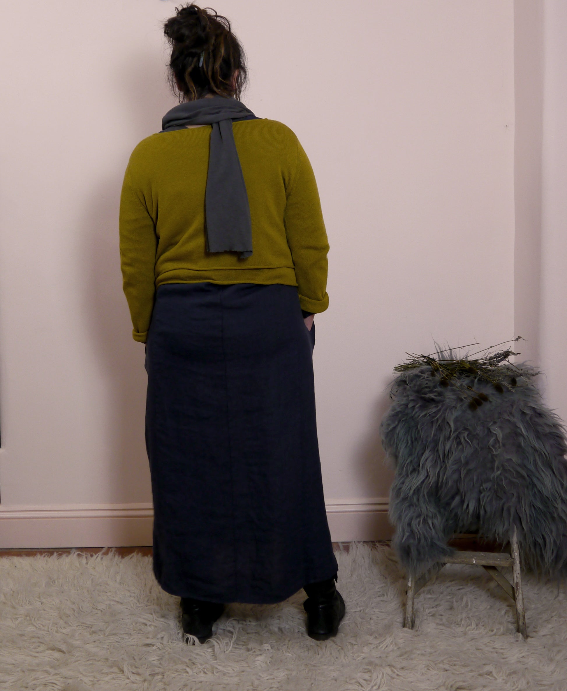 Lambswool/Cashmere Cropped Layered Jumper in Moss