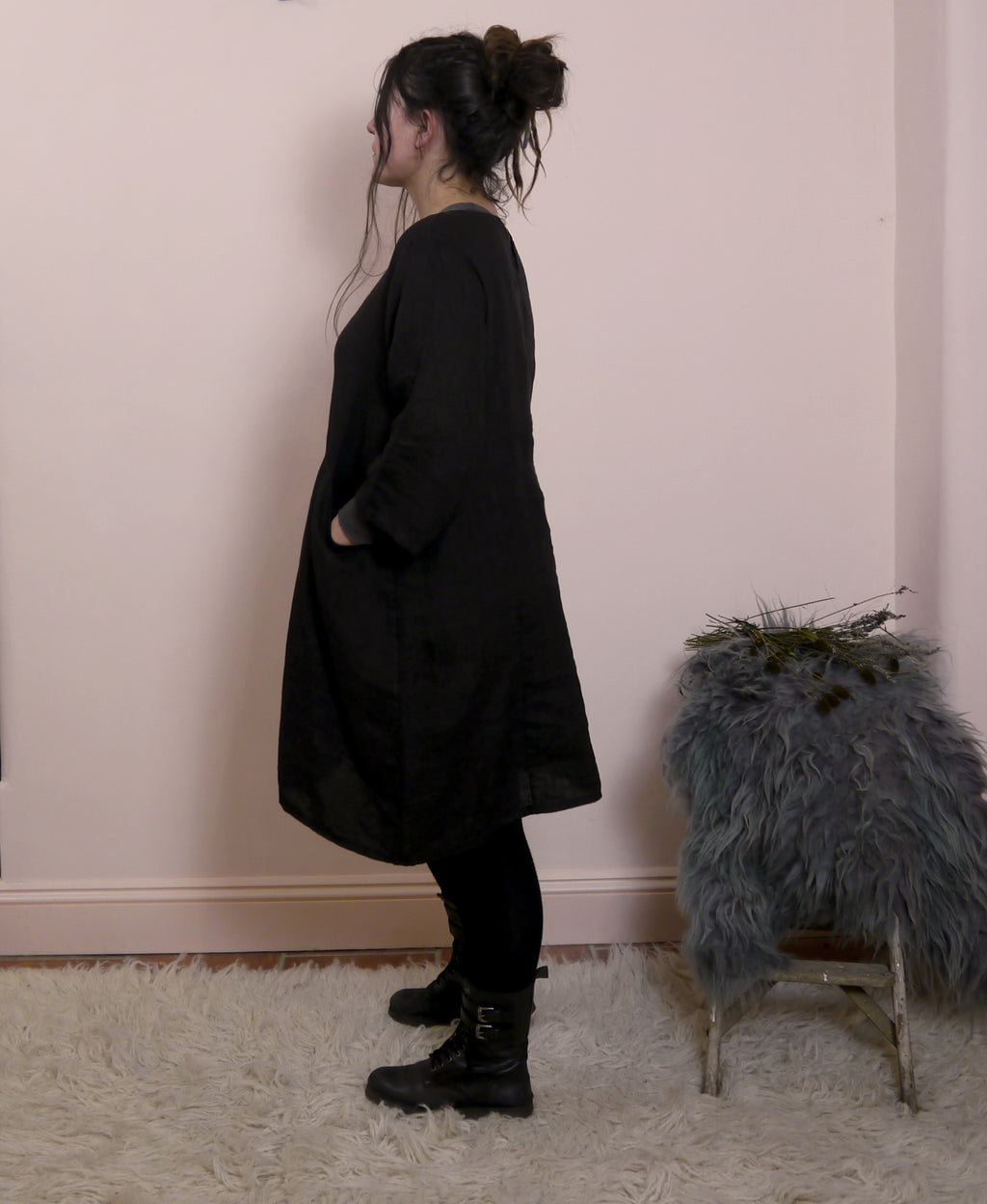 Short Linen Tunic Dress with Pockets in Black