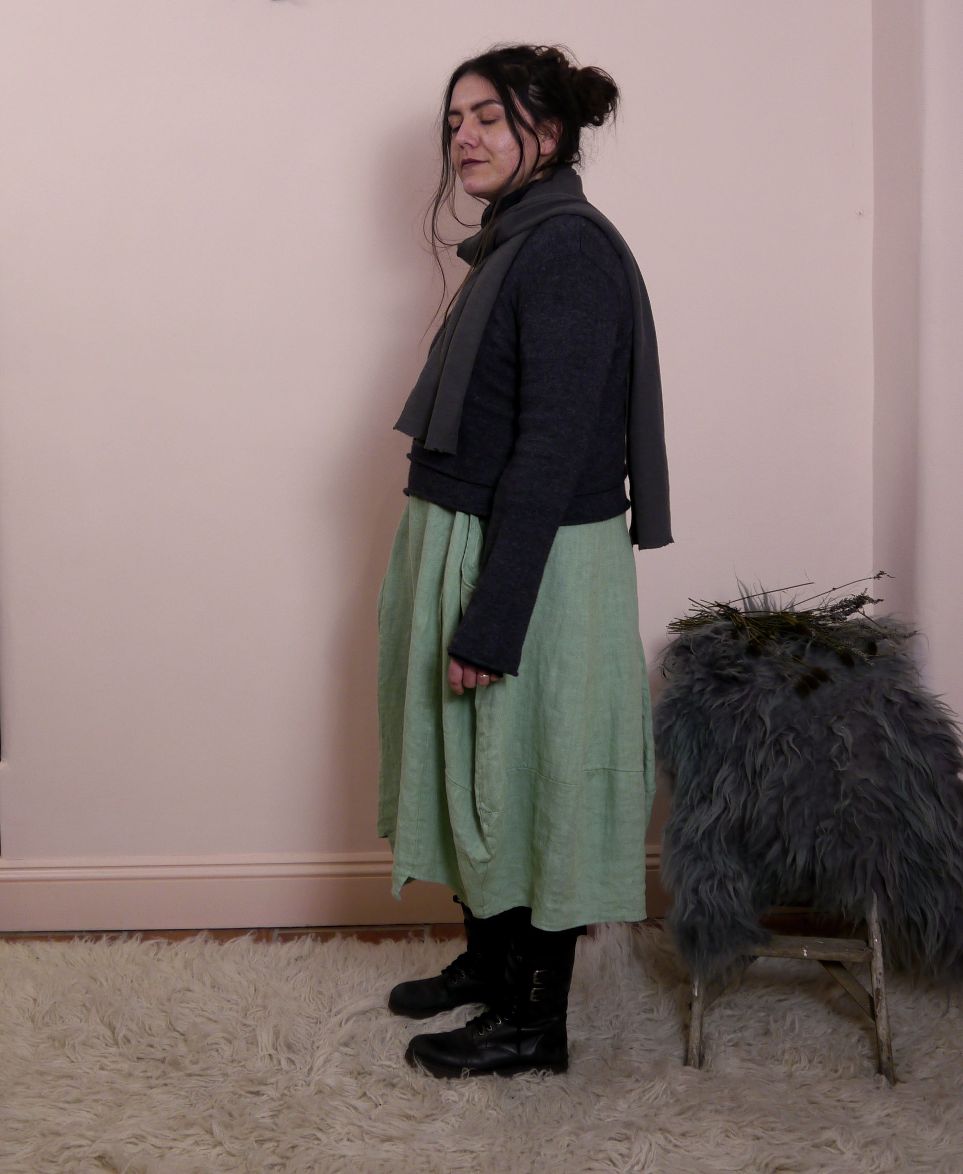 Linen V-neck Maxi Dress in Seafoam