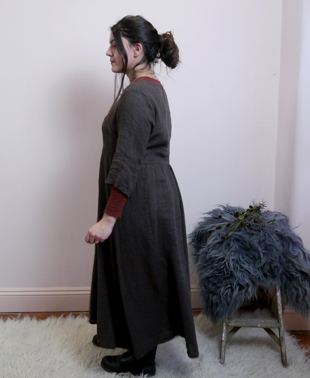 Linen Maxi 3/4 Sleeve Round Neck Dress in Bark