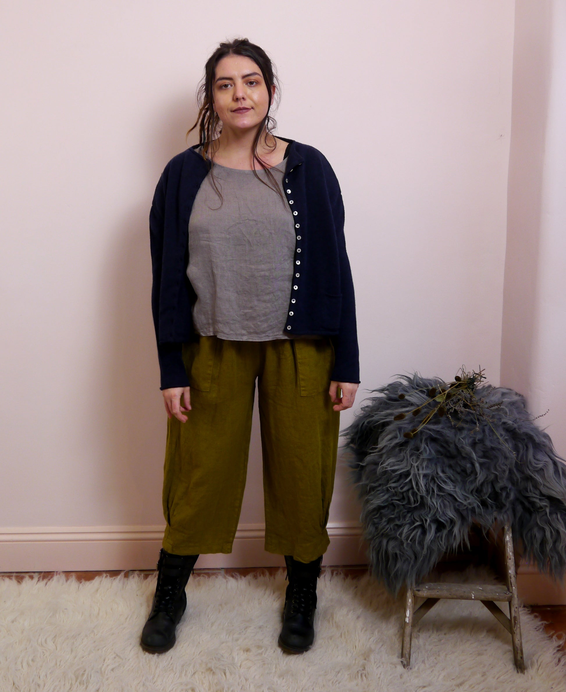 Linen T Shirt in Mole