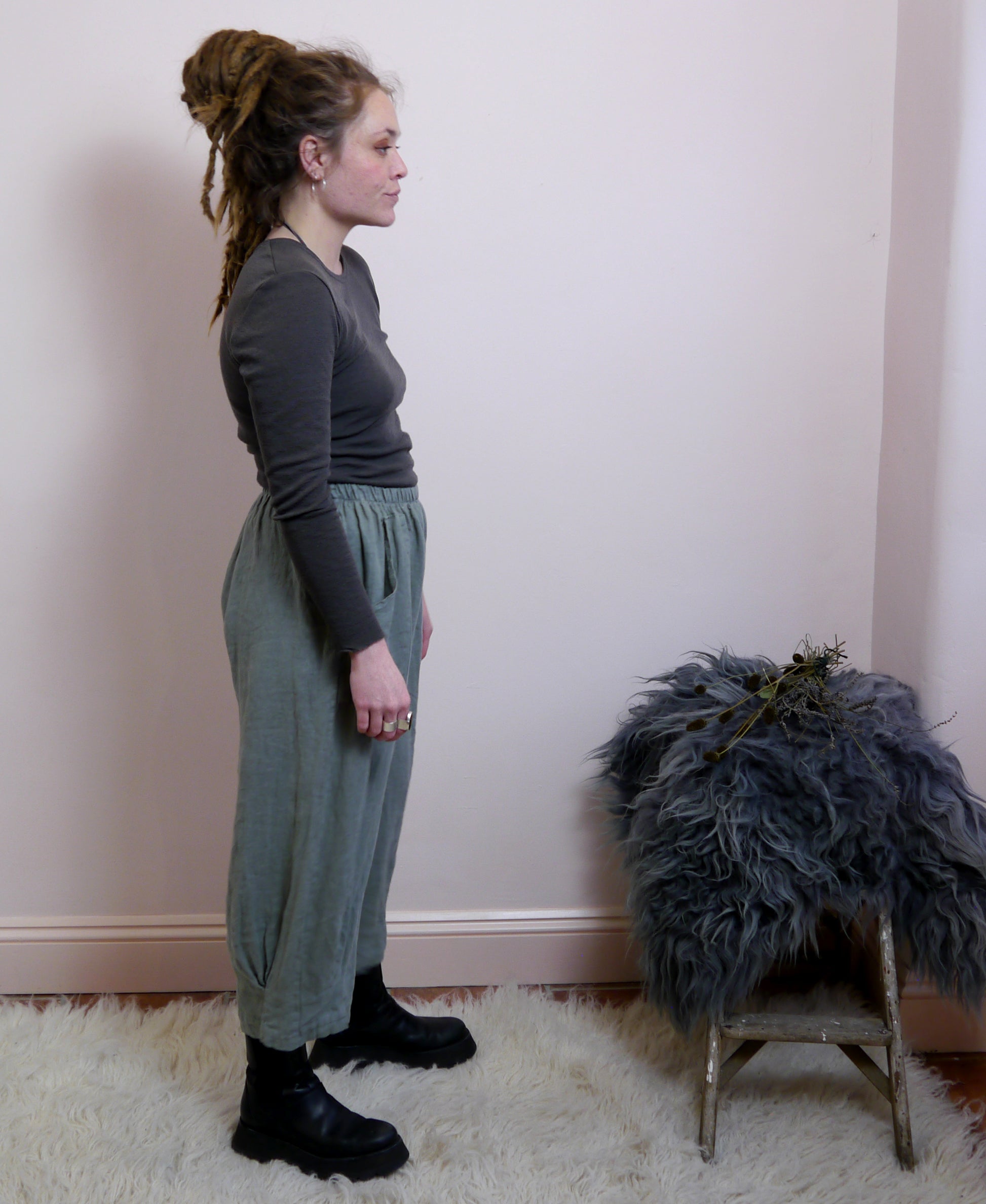 Linen Cocoon Trousers in Lichen