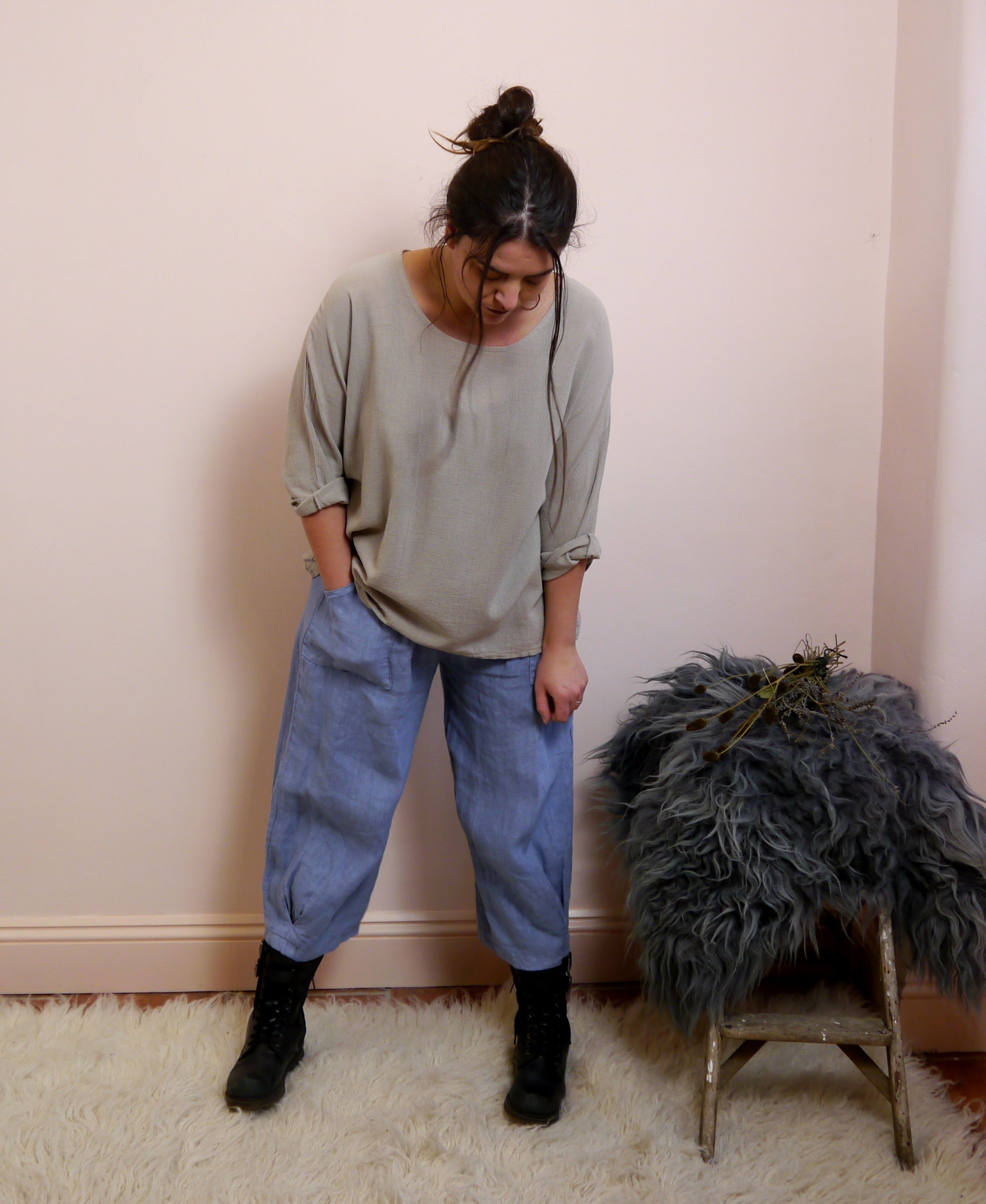 Cotton/Linen Plus Size Layering Top in Mole