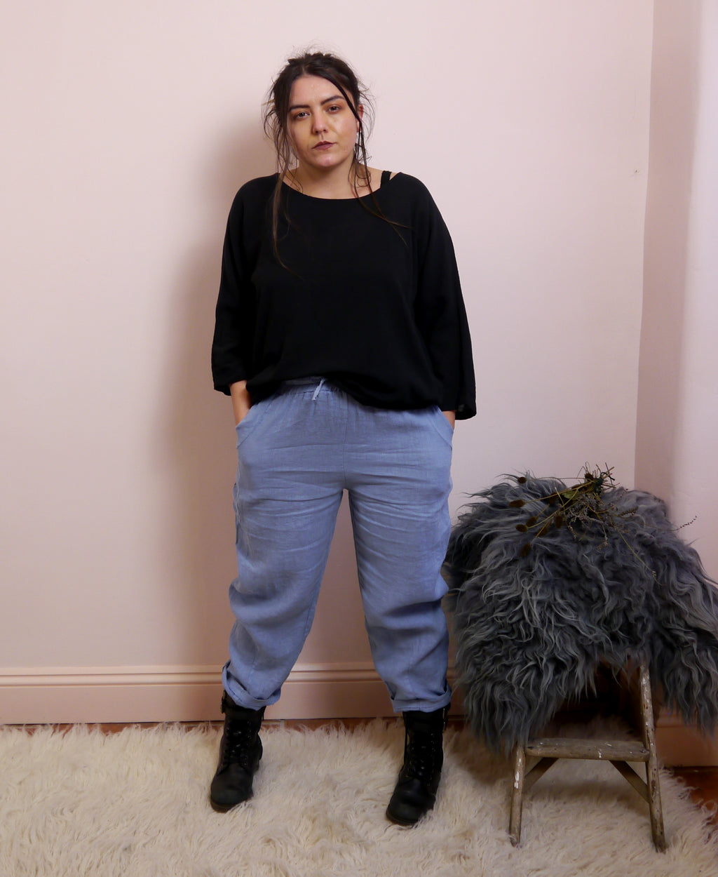 Linen Trousers with Pockets in Forget-Me-Not