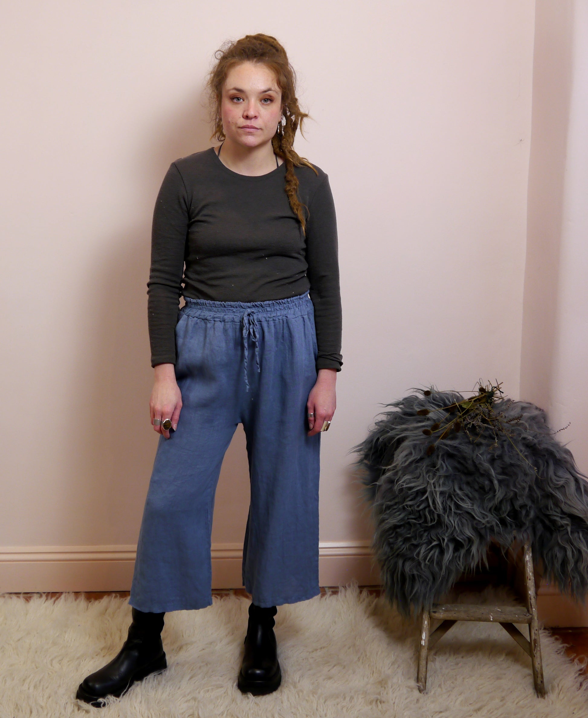 Capri Trouser in Forget-Me-Not