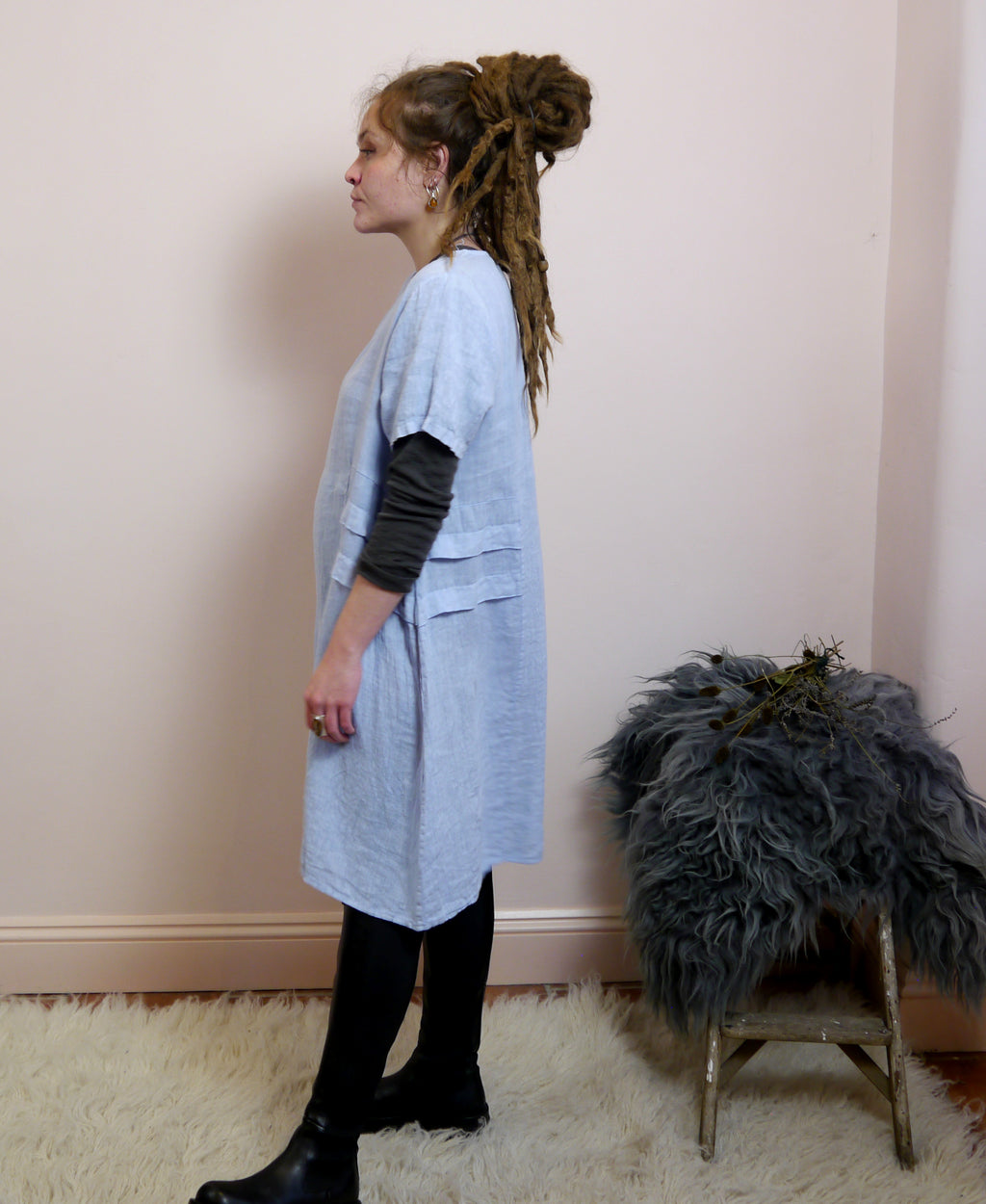 Short Sleeve Linen Knee Length-Midi Dress with Side Details in Sky