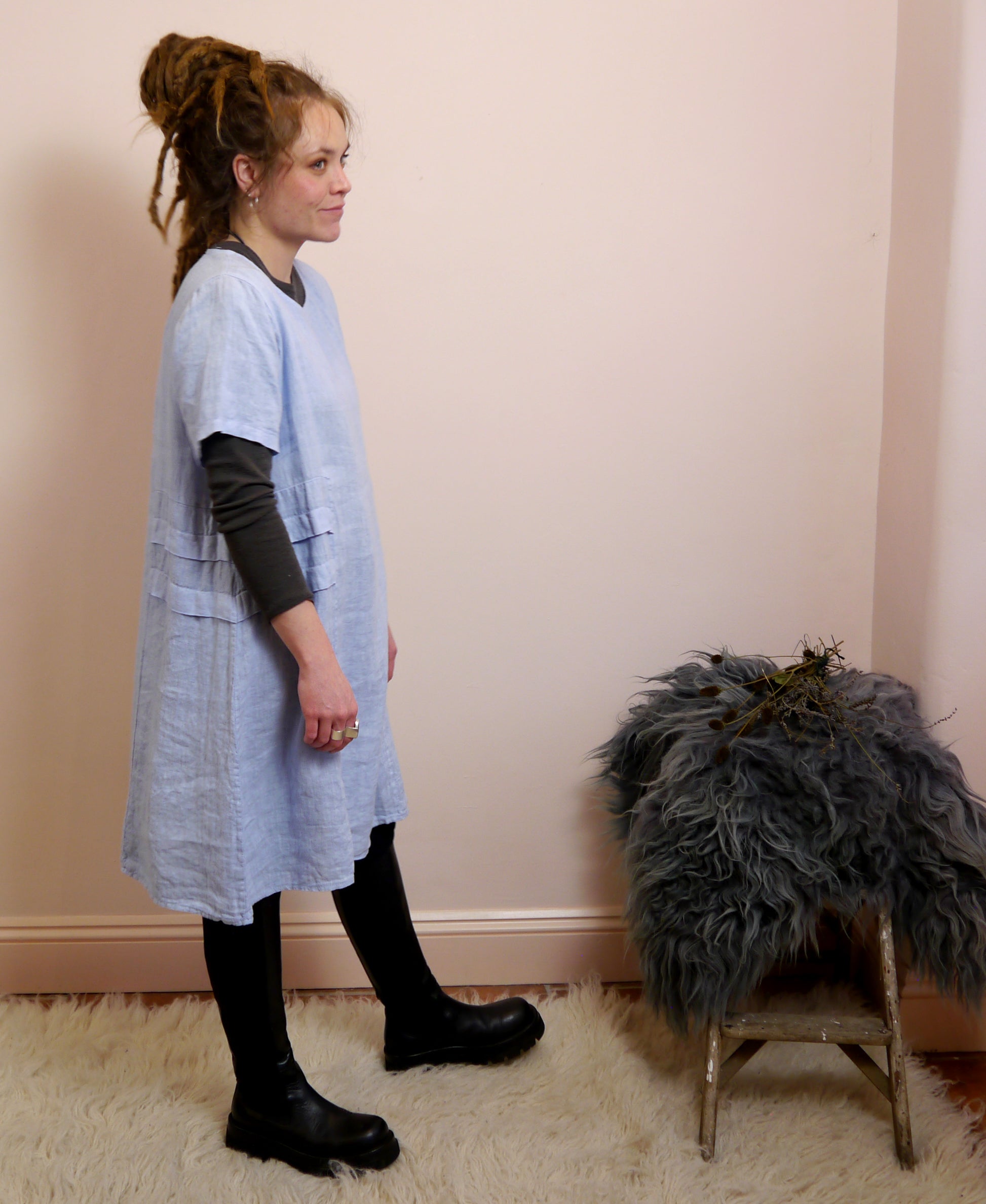 Short Sleeve Linen Knee Length-Midi Dress with Side Details in Sky