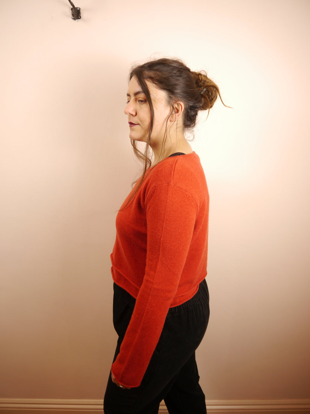 Lambswool Cashmere Cropped Layered Jumper in Robin Red