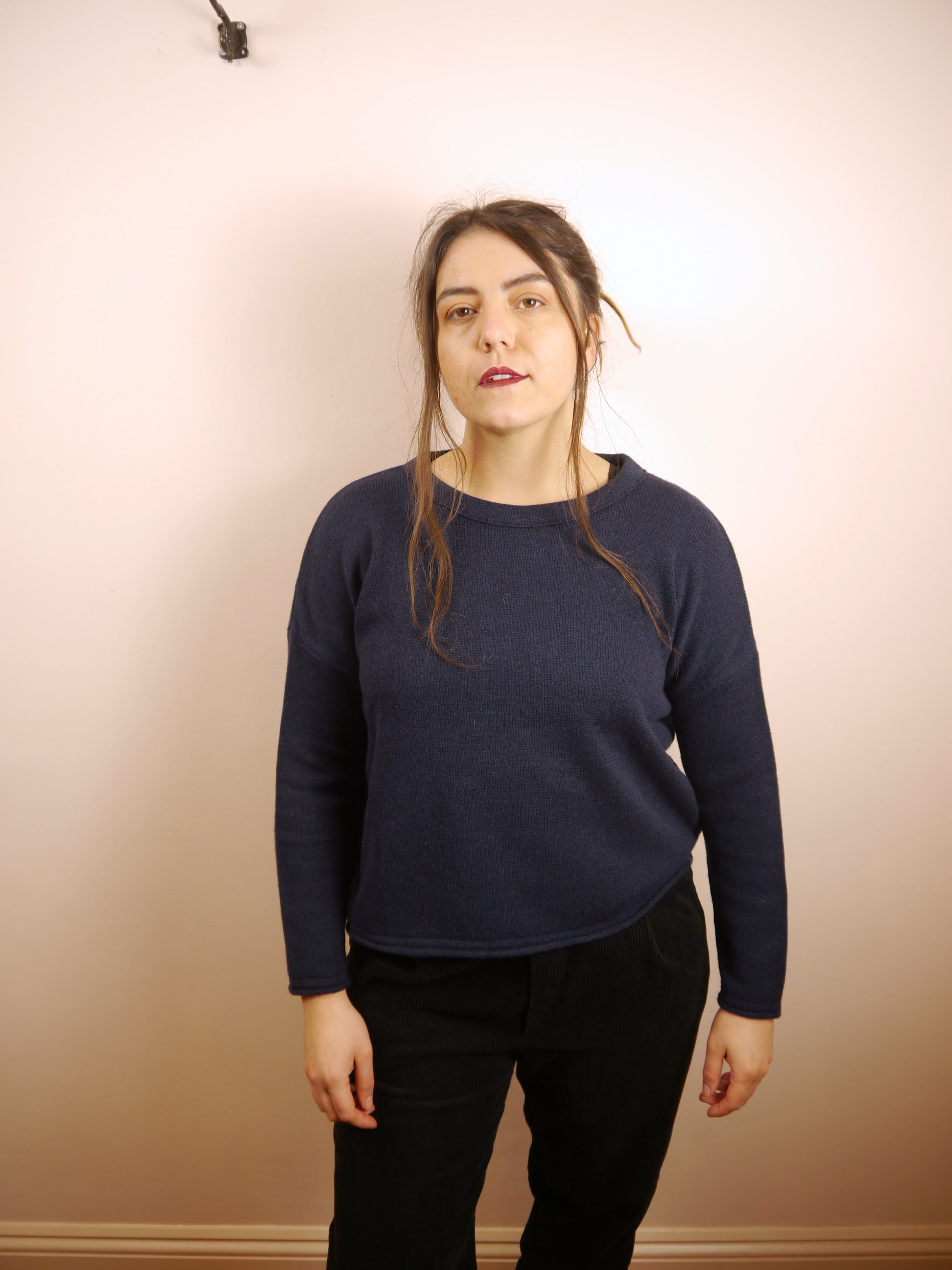 Lambswool Cashmere Round Neck Boxy Jumper in Navy Blue Marl