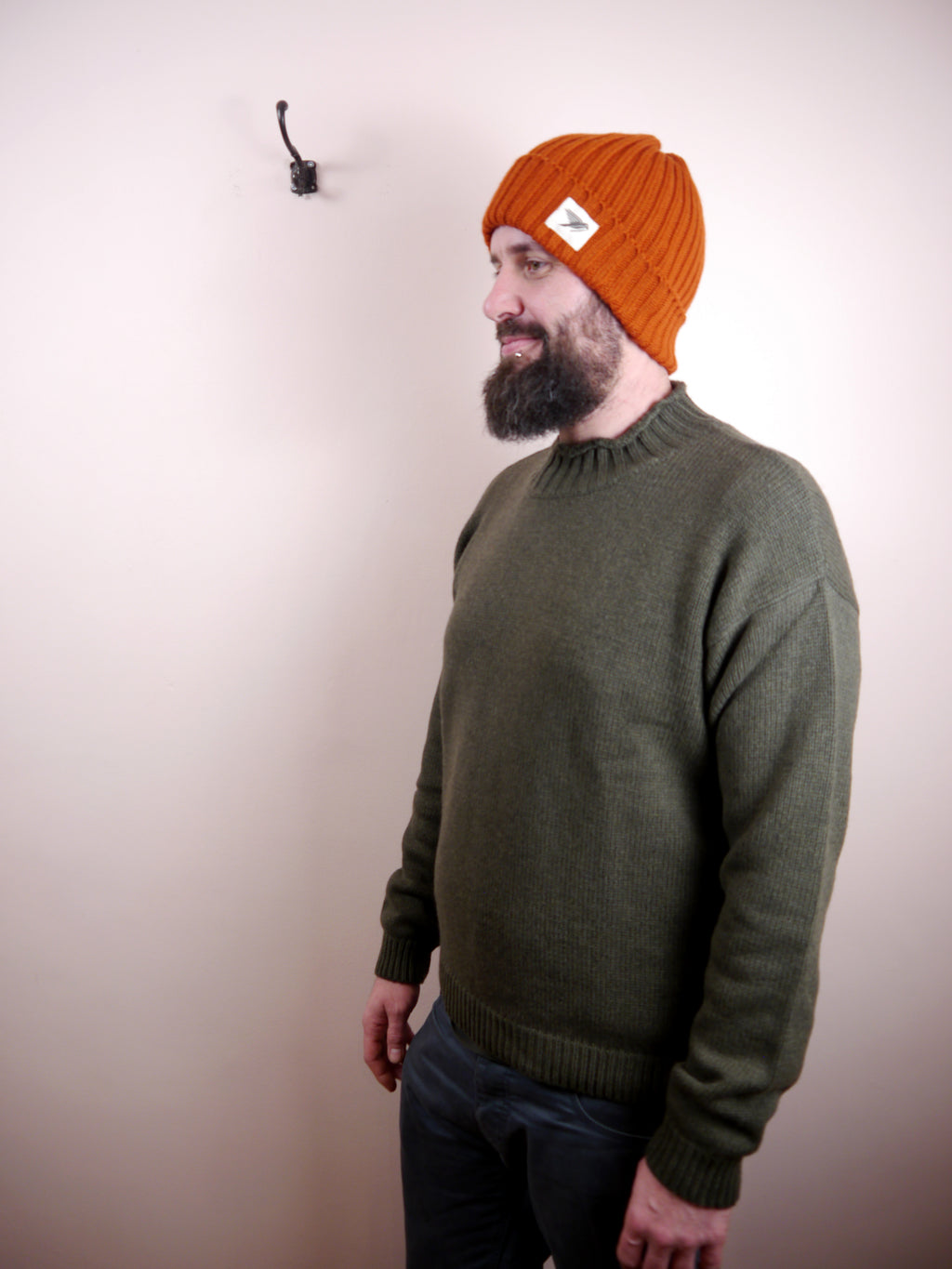 Mens cashmere lambswool jumper in Fir Forest Green