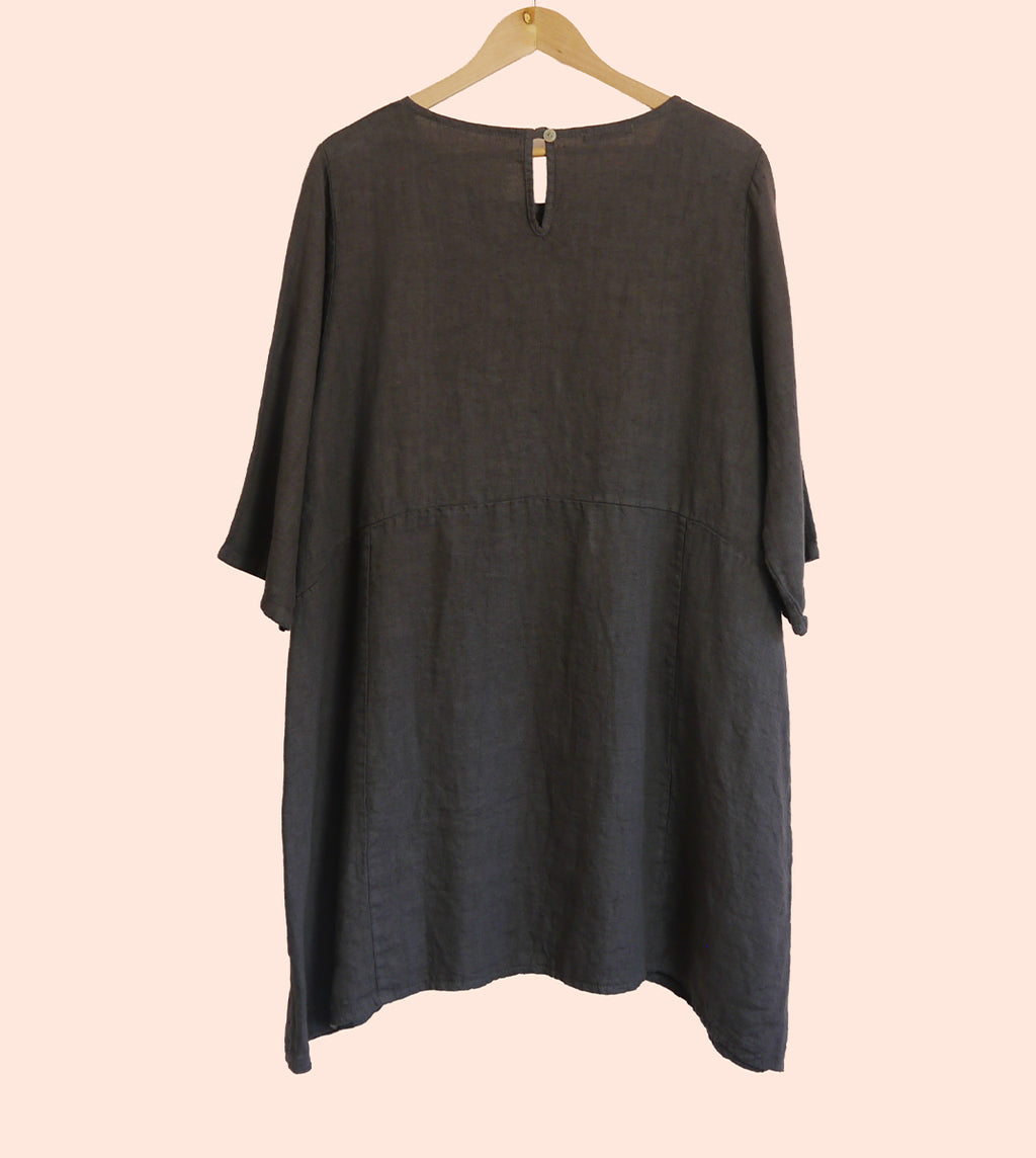 Short Linen Dress with Pockets in Soot