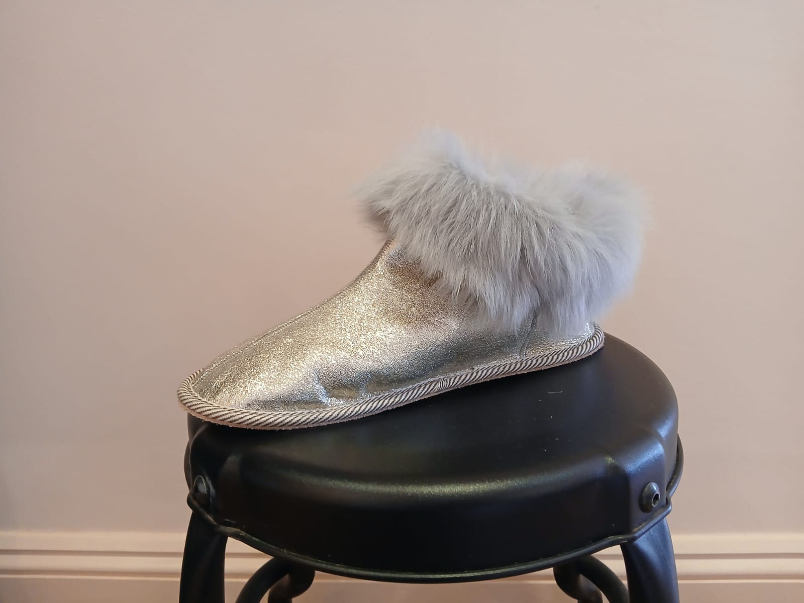 PATIQ Slipper in Silver/Grey