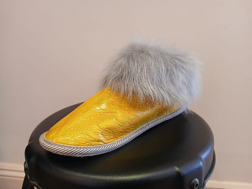 PATIQ Slipper in Gold/Grey