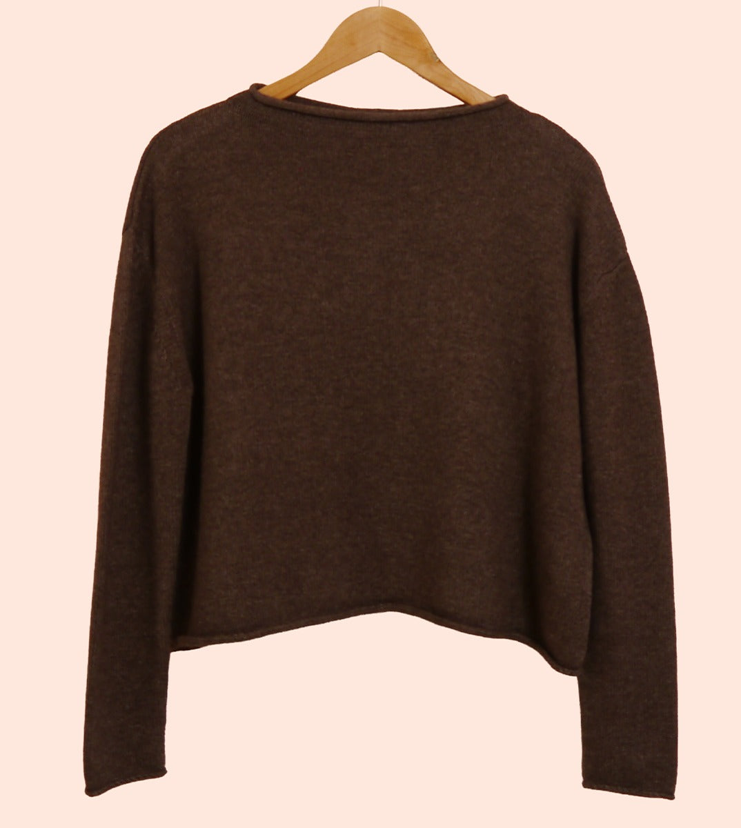 Lambswool/Cashmere Cropped Mock Neck Jumper in Otter
