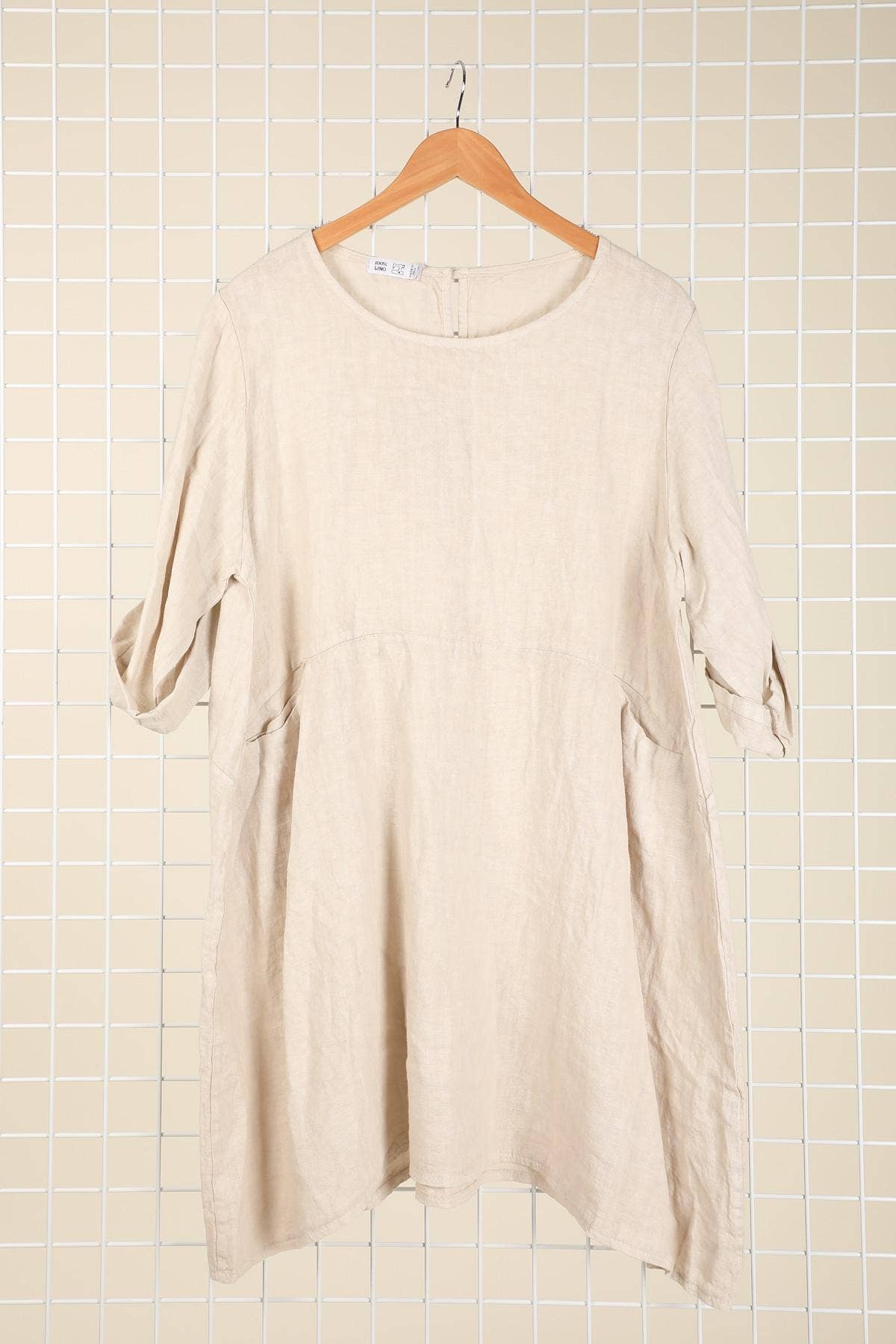 Short Linen Dress with Pockets in Stone