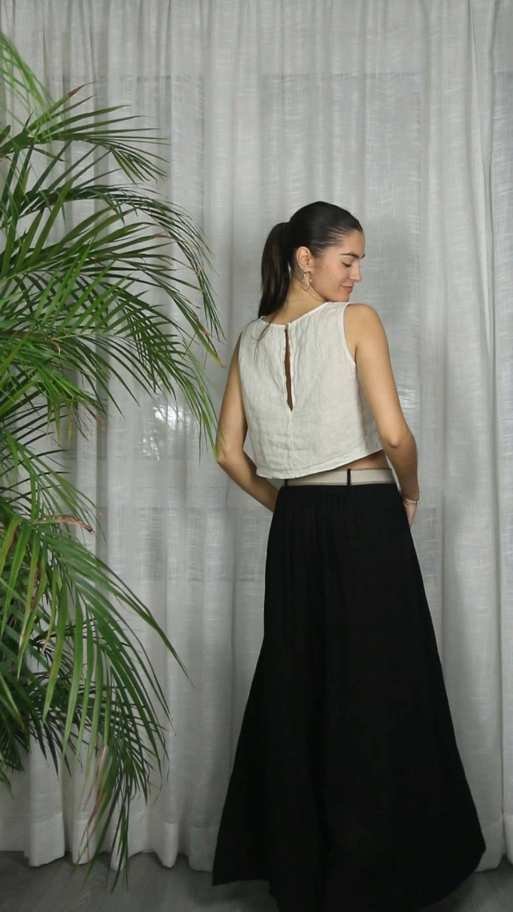 Linen Sleeveless crop top in Stone Beige