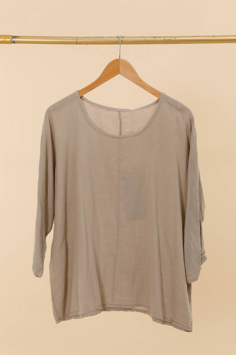 Cotton/Linen Plus Size Layering Top in Mole