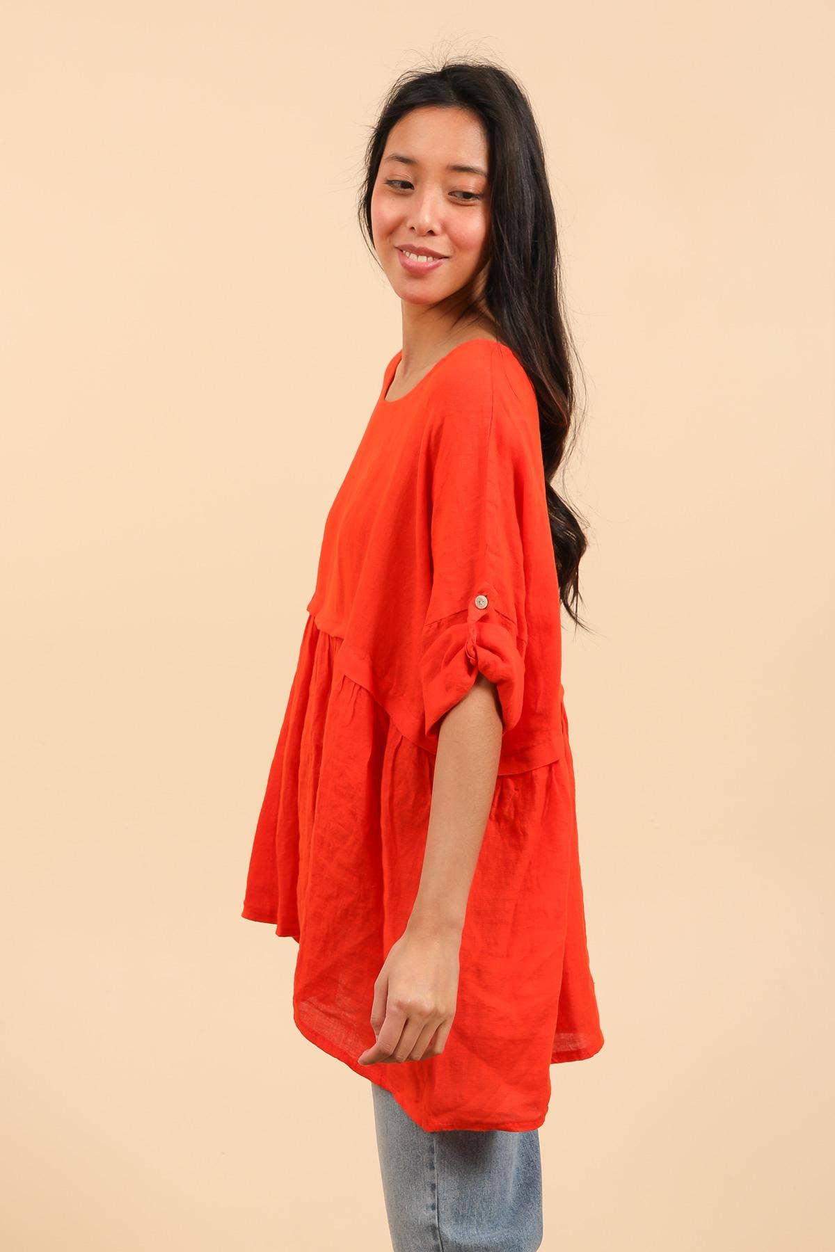 Short Sleeve Linen Tunic in Soot