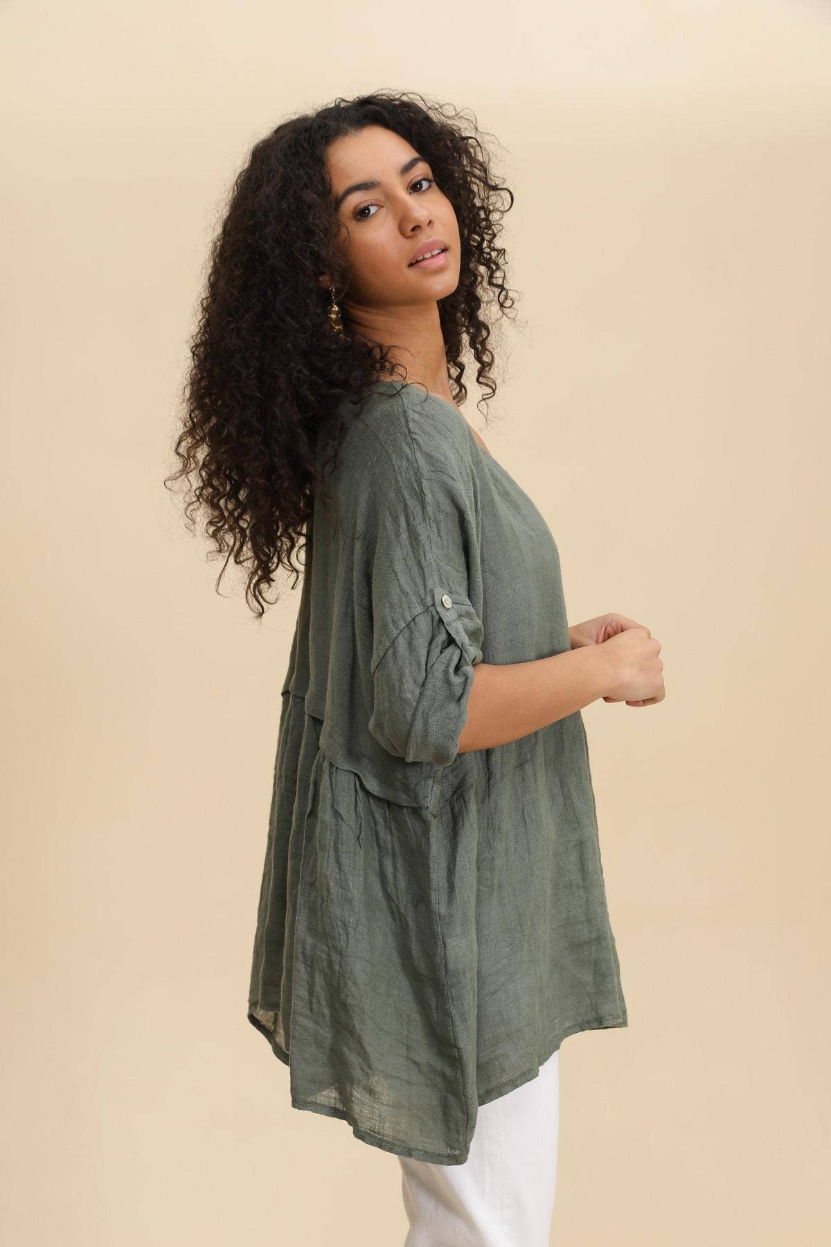 Short Sleeve Linen Tunic in Soot