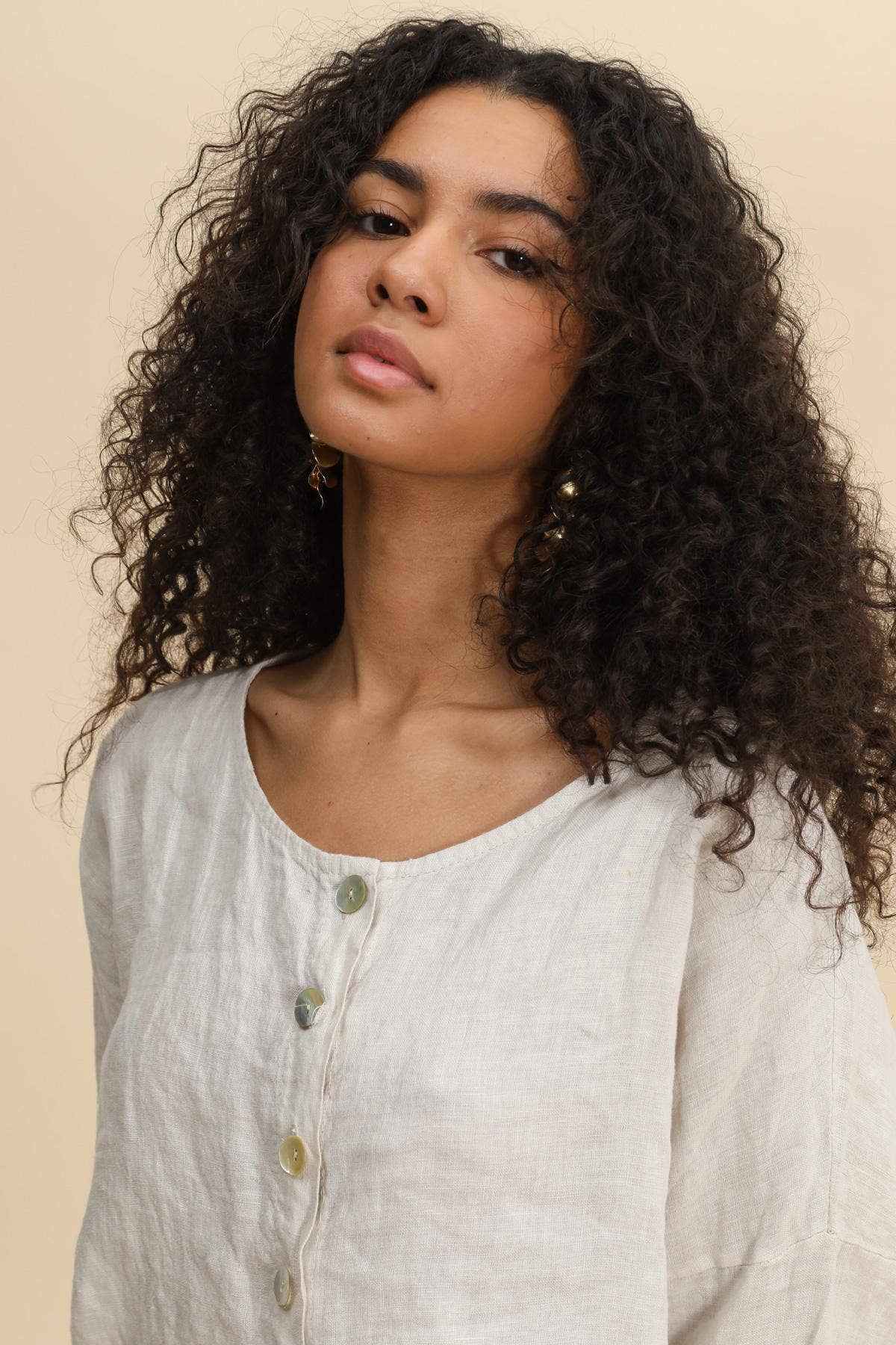 3/4 Sleeve Linen button up Top in Forget-Me-Not