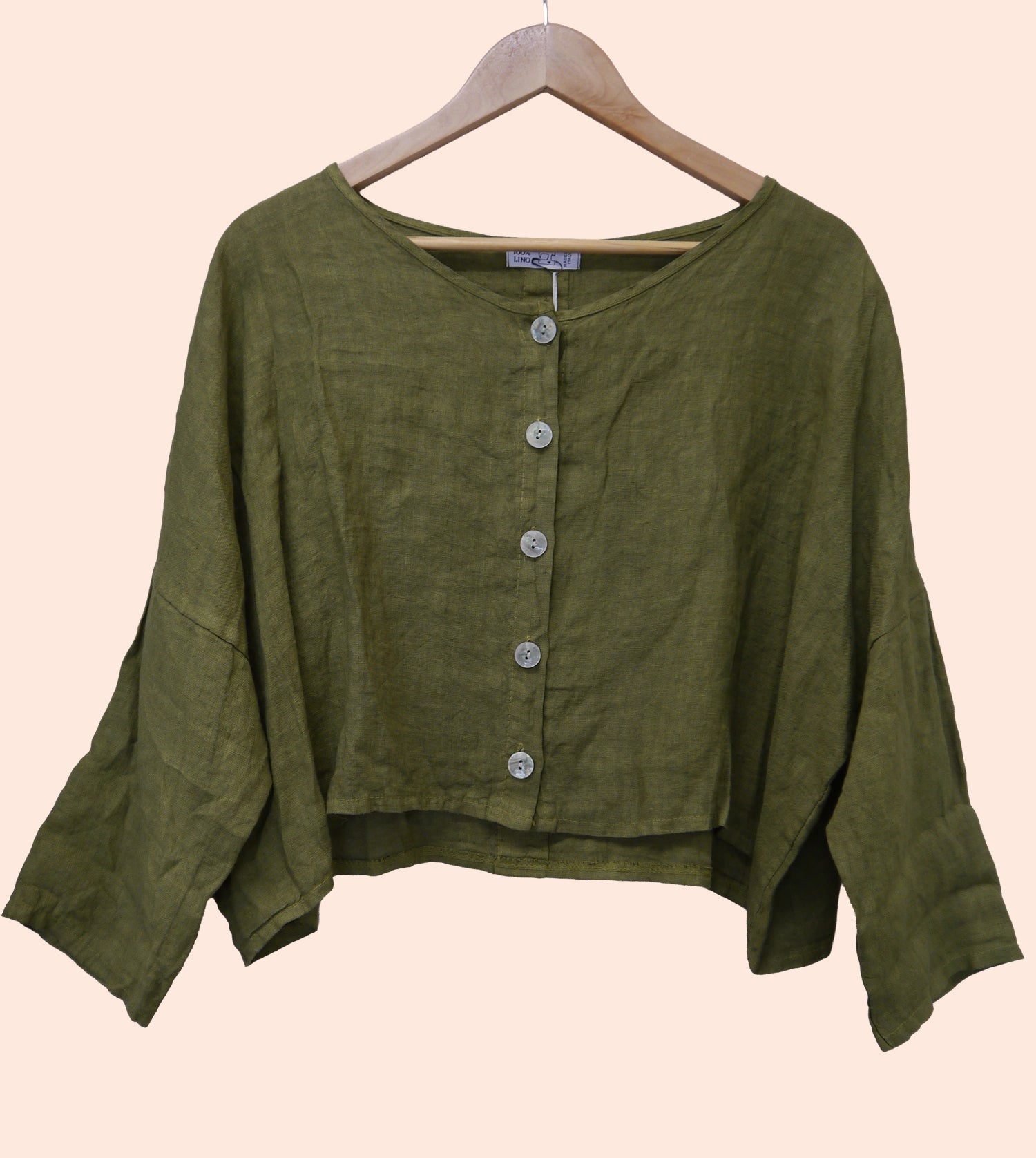 3/4 Sleeve Linen button up Top in Frog Green